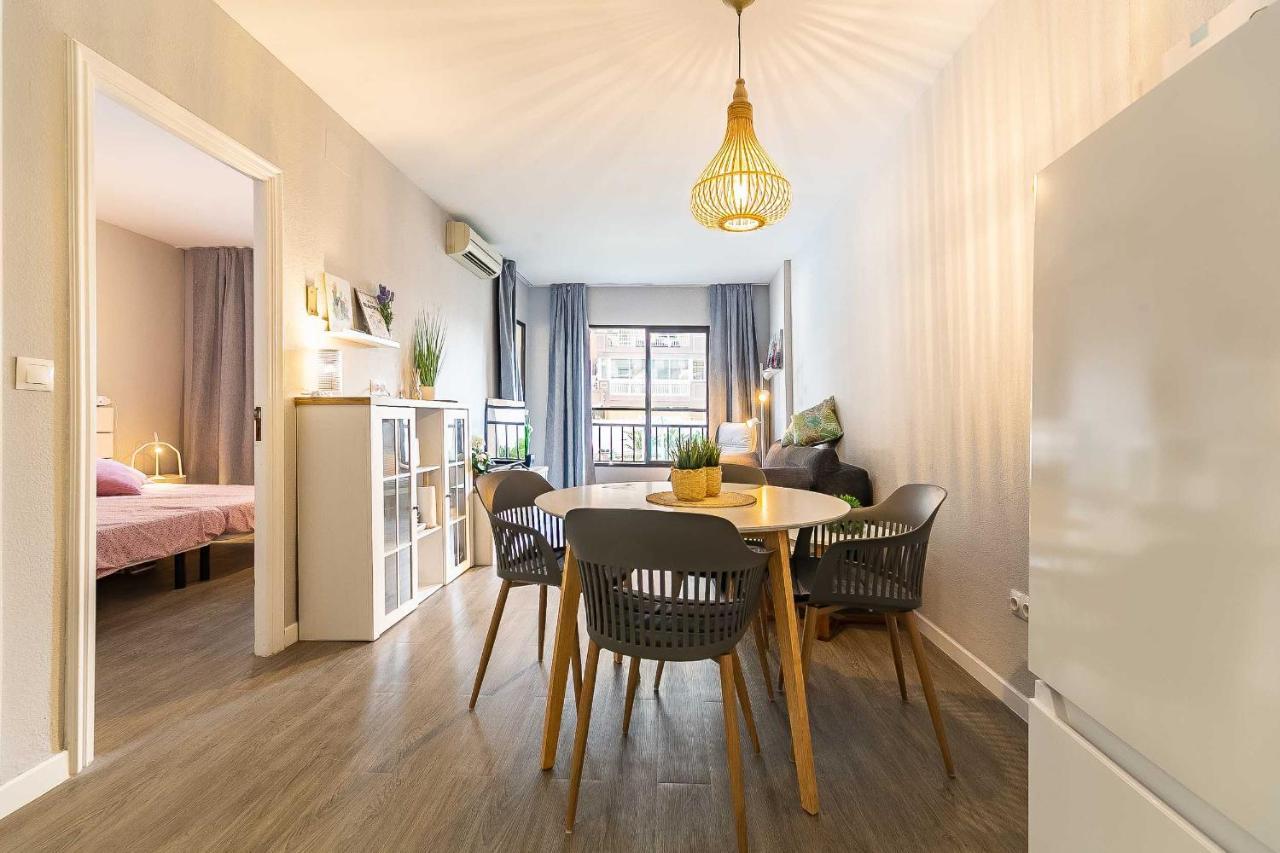 76-Lovely Beach Front Apartment In פואנגירולה מראה חיצוני תמונה
