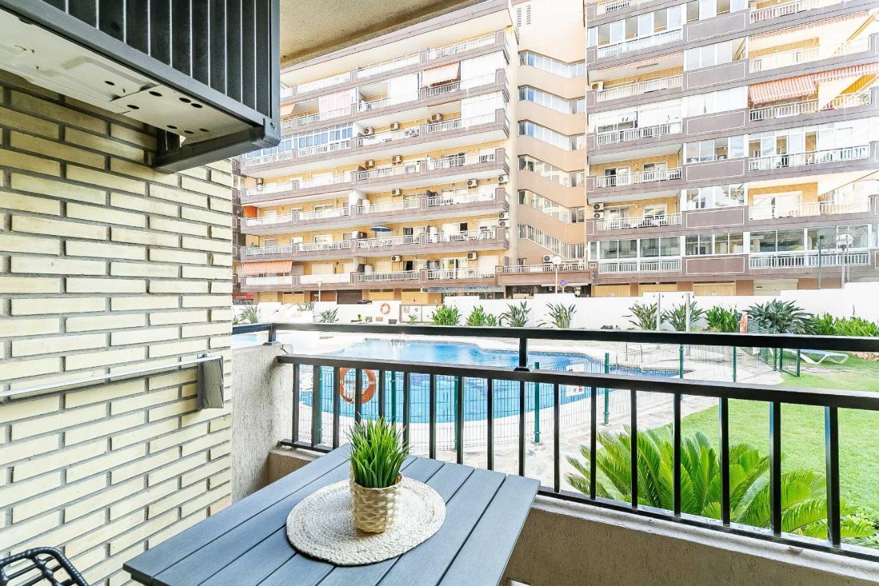 76-Lovely Beach Front Apartment In פואנגירולה מראה חיצוני תמונה